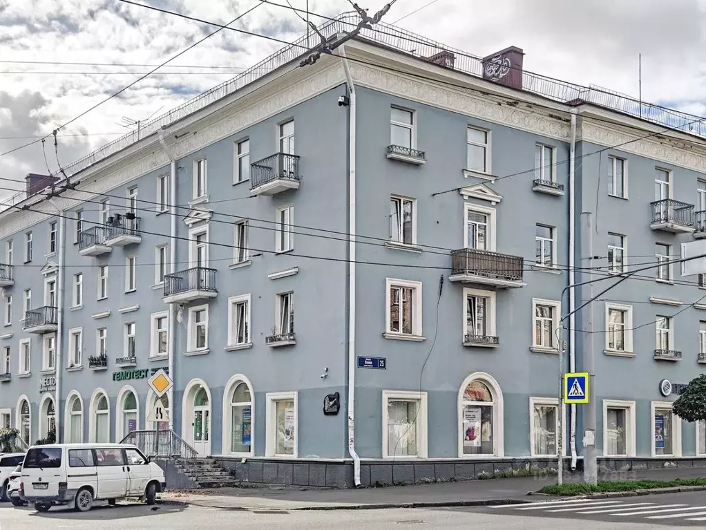 Помещение свободного назначения в Карелия, Петрозаводск просп. Ленина, ... - Фото 1