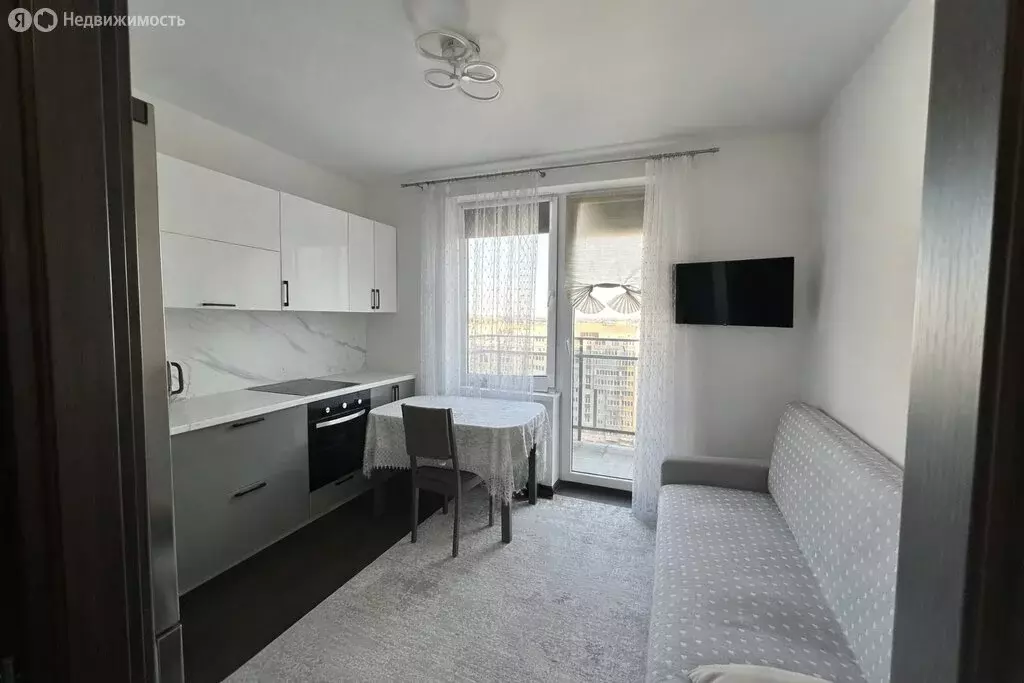 1-комнатная квартира: Калининград, Батальная улица, 98 (41.4 м) - Фото 1