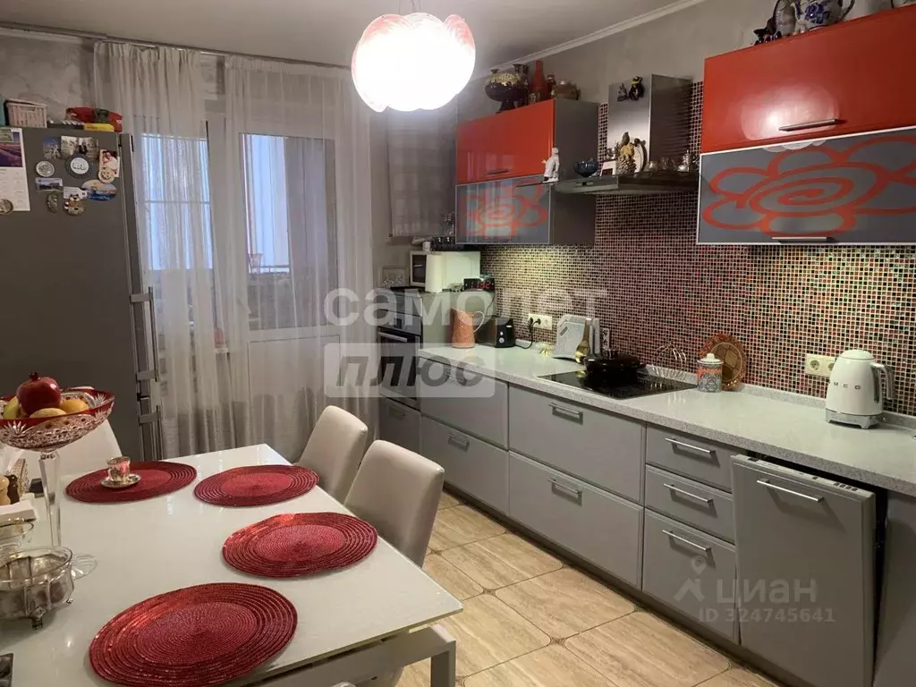 2-к кв. Московская область, Люберцы городской округ, Октябрьский пгт, ... - Фото 1