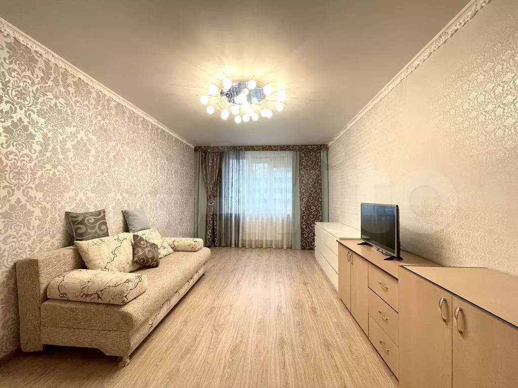2-к. квартира, 64,5 м, 3/17 эт. - Фото 0