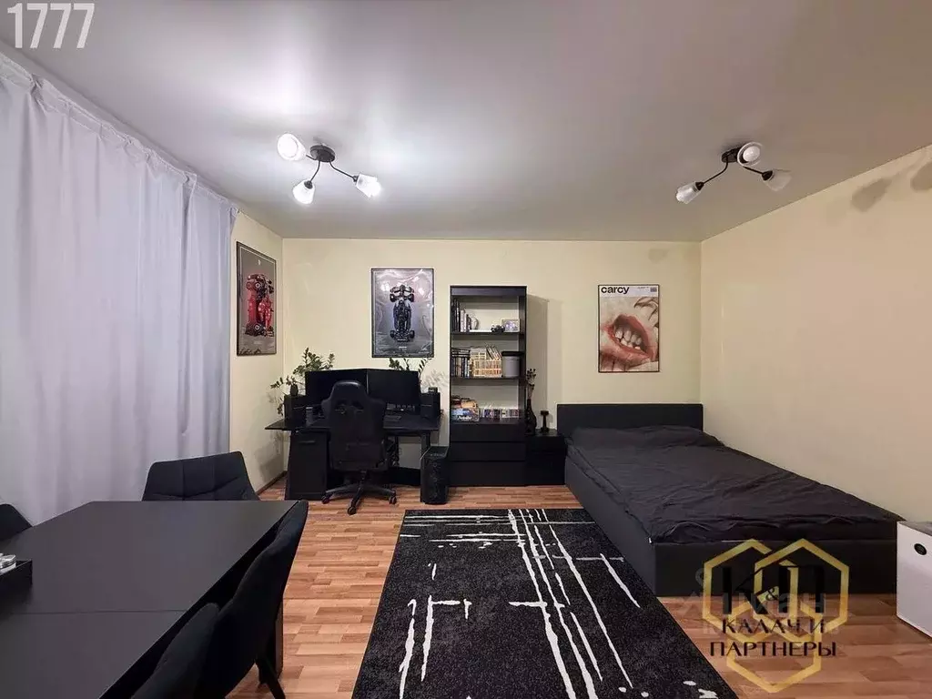 1-к кв. Свердловская область, Полевской Зеленый Бор-2 мкр, 42 (36.7 м) - Фото 2