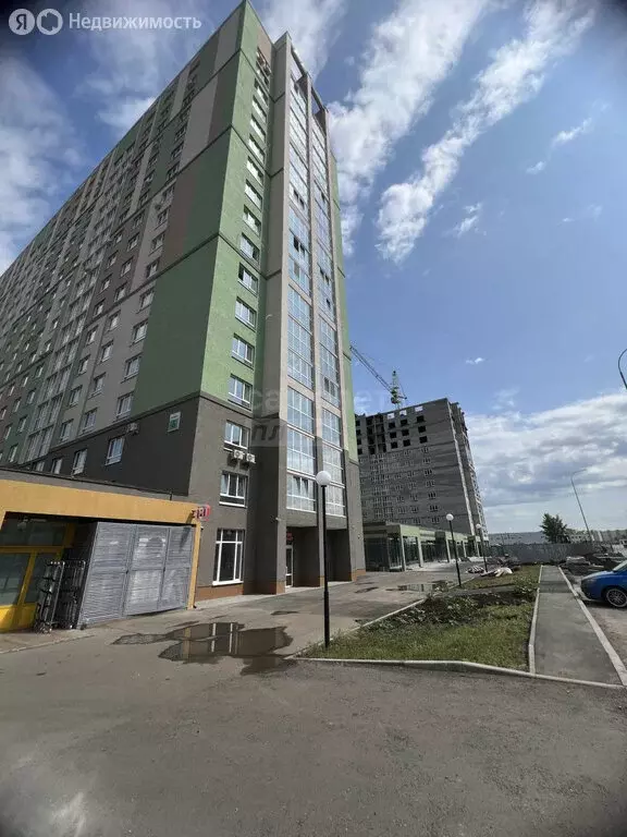 2-комнатная квартира: Оренбург, улица Неплюева, 2 (73.93 м) - Фото 0