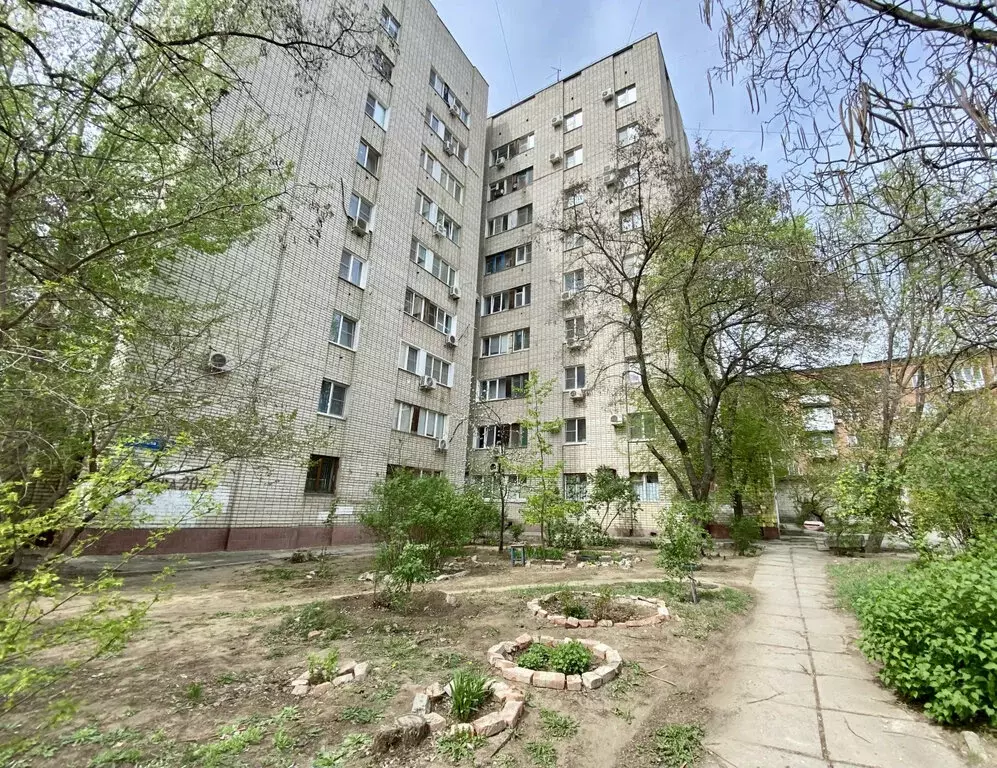 1-комнатная квартира: Волгоград, улица Германа Титова, 20А (33.9 м) - Фото 0