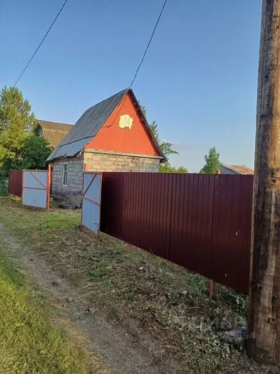 Дом в Омская область, Таврический район, Электротранс СНТ  (30 м) - Фото 1