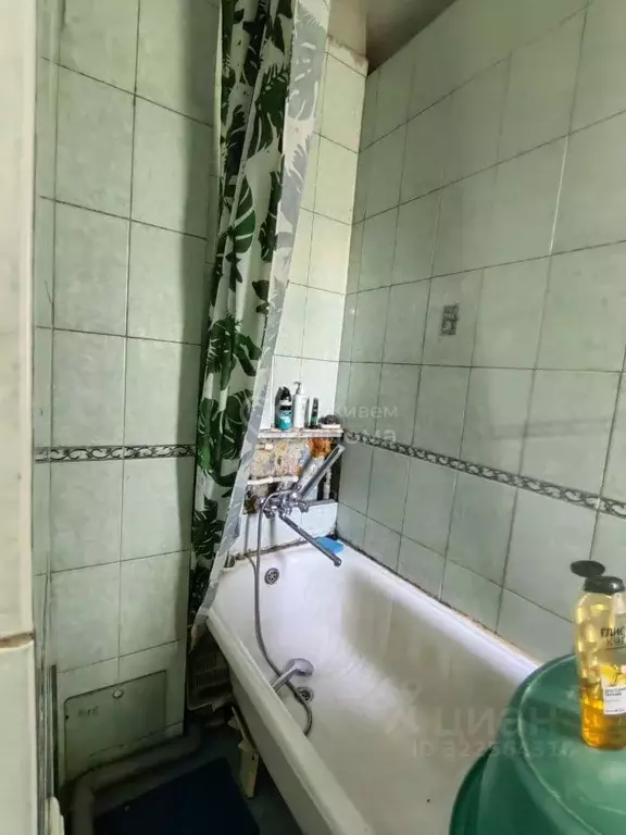 3-к кв. Волгоградская область, Волгоград ул. Дзержинского, 28 (16.0 м) - Фото 2