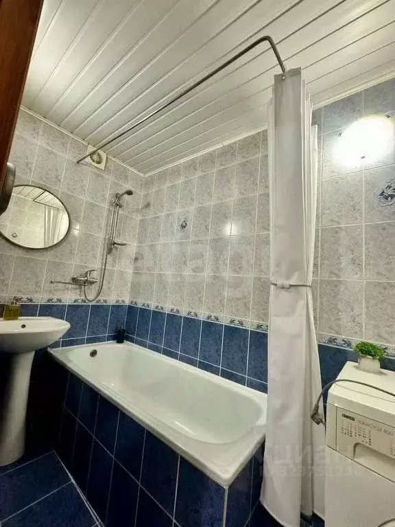 3-к кв. Белгородская область, Белгород ул. Макаренко, 1в (57.6 м) - Фото 1