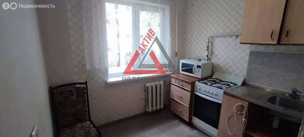 2-комнатная квартира: Каменск-Уральский, улица Калинина, 37 (44.3 м) - Фото 1