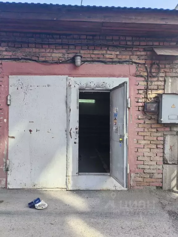 Гараж в Красноярский край, Красноярск просп. Мира, 102 (20 м) - Фото 1