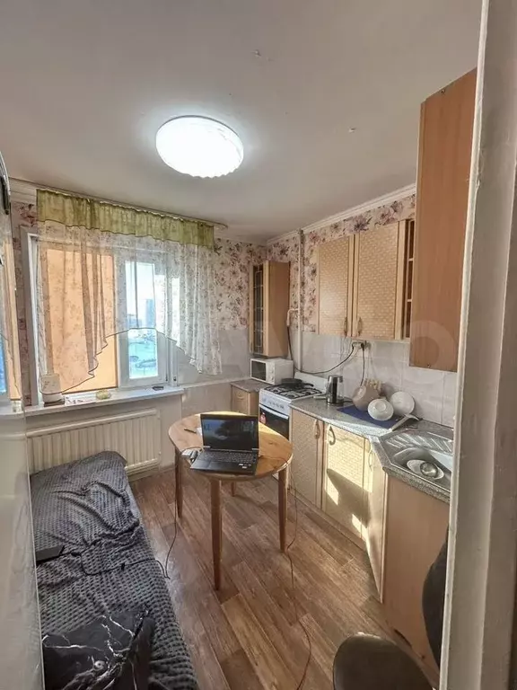 1-к. квартира, 37 м, 4/9 эт. - Фото 0