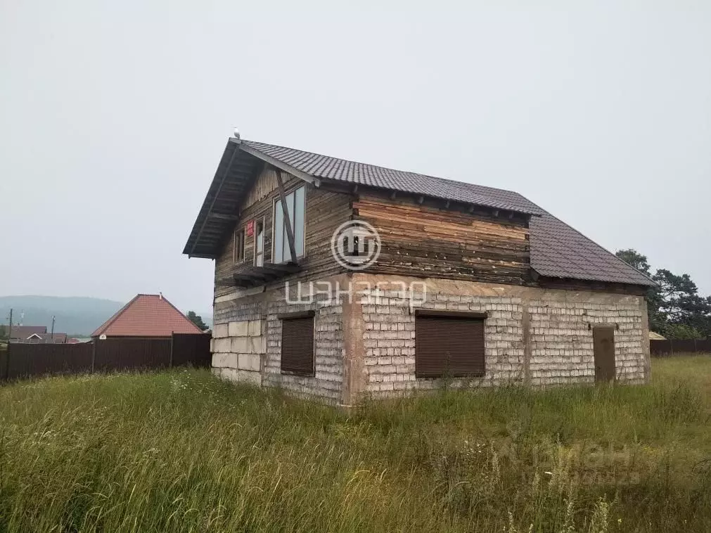 Дом в Бурятия, Прибайкальский район, с. Гремячинск (288.0 м) - Фото 0