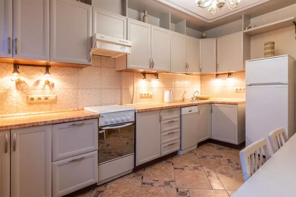 3-к кв. Нижегородская область, Нижний Новгород ул. Максима Горького, ... - Фото 2