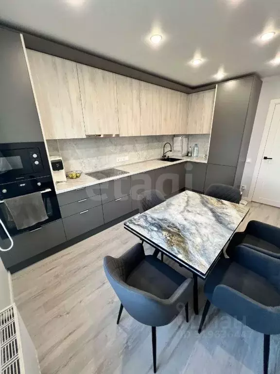 3-к кв. Санкт-Петербург ул. Пахомовская, 26 (59.1 м) - Фото 0