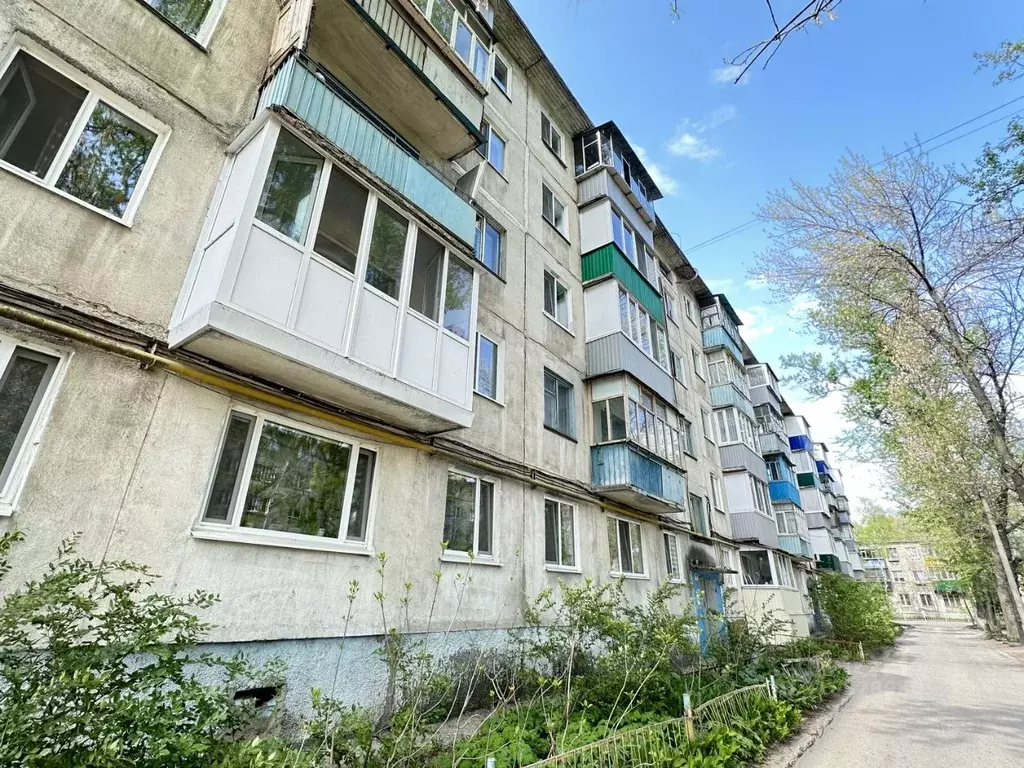 2-к кв. Ульяновская область, Ульяновск ул. Станкостроителей, 11 (44.0 ... - Фото 0