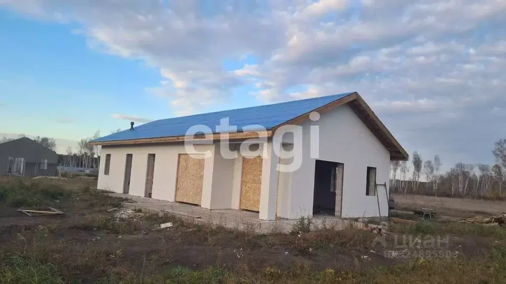 Дом в Красноярский край, Емельяново пгт ул. Западная, 19 (120 м) - Фото 1