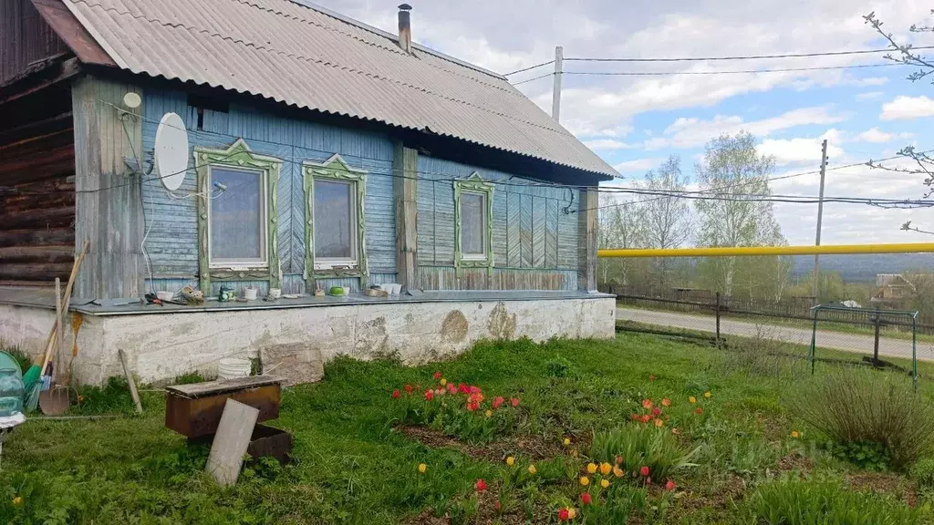 Дом в Свердловская область, Кировградский муниципальный округ, пос. ... - Фото 1