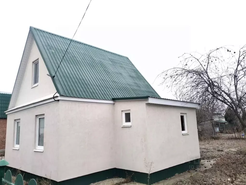 Дом в Саратовская область, Энгельсский район, Красноярское ... - Фото 0
