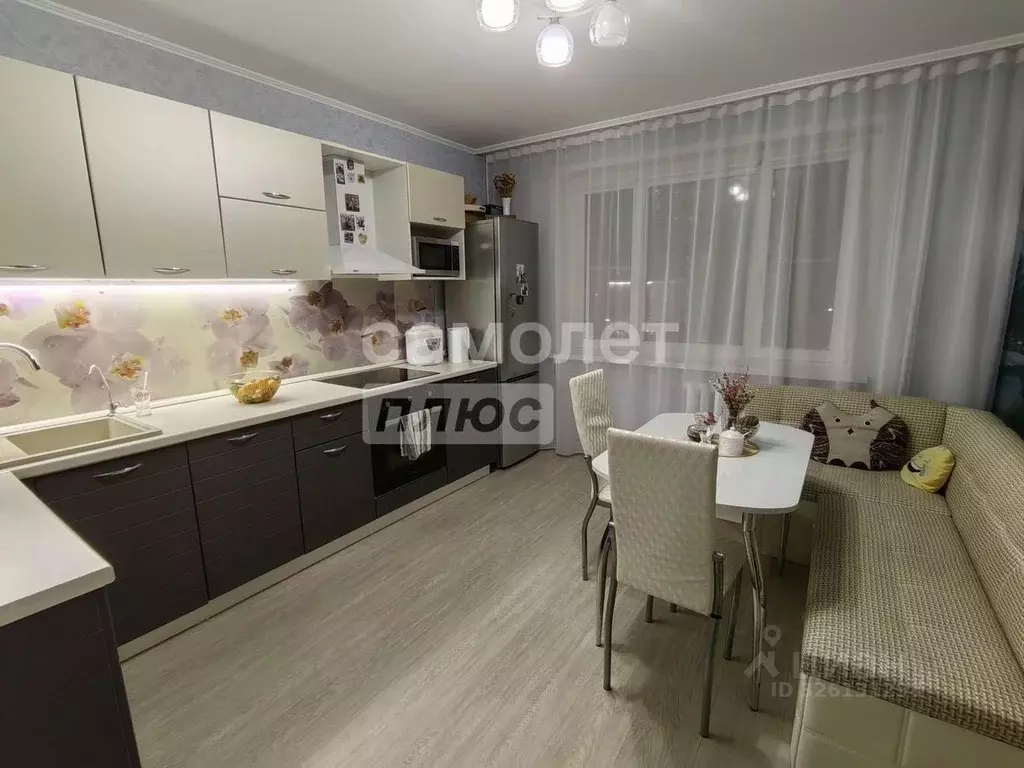 1-к кв. Тюменская область, Тюмень ул. Монтажников, 41 (42.0 м) - Фото 1