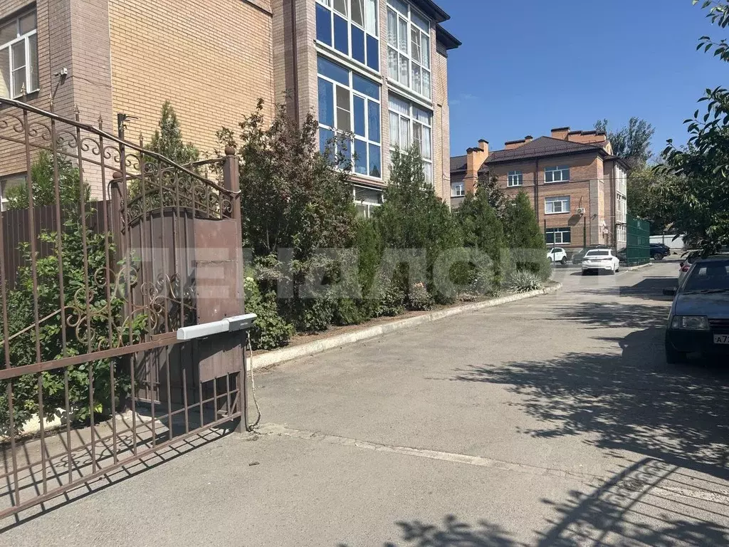 2-к кв. Ростовская область, Новочеркасск Молодежная ул., 30к1 (58.8 м) - Фото 2