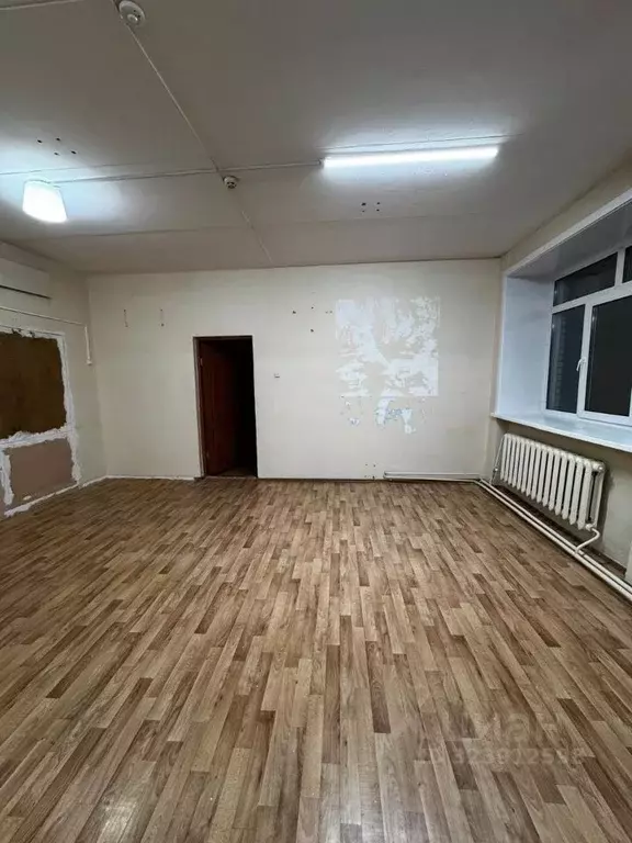 Помещение свободного назначения в Иркутская область, Саянск Юбилейный ... - Фото 1