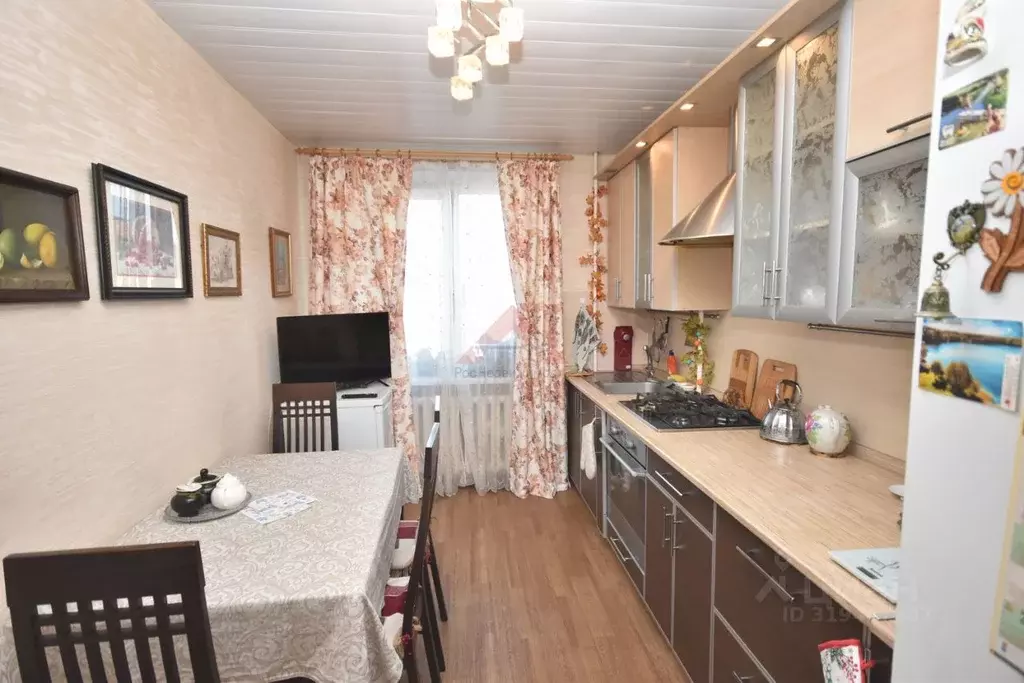 2-к кв. Владимирская область, Кольчугино Инициативная ул., 17 (54.6 м) - Фото 0