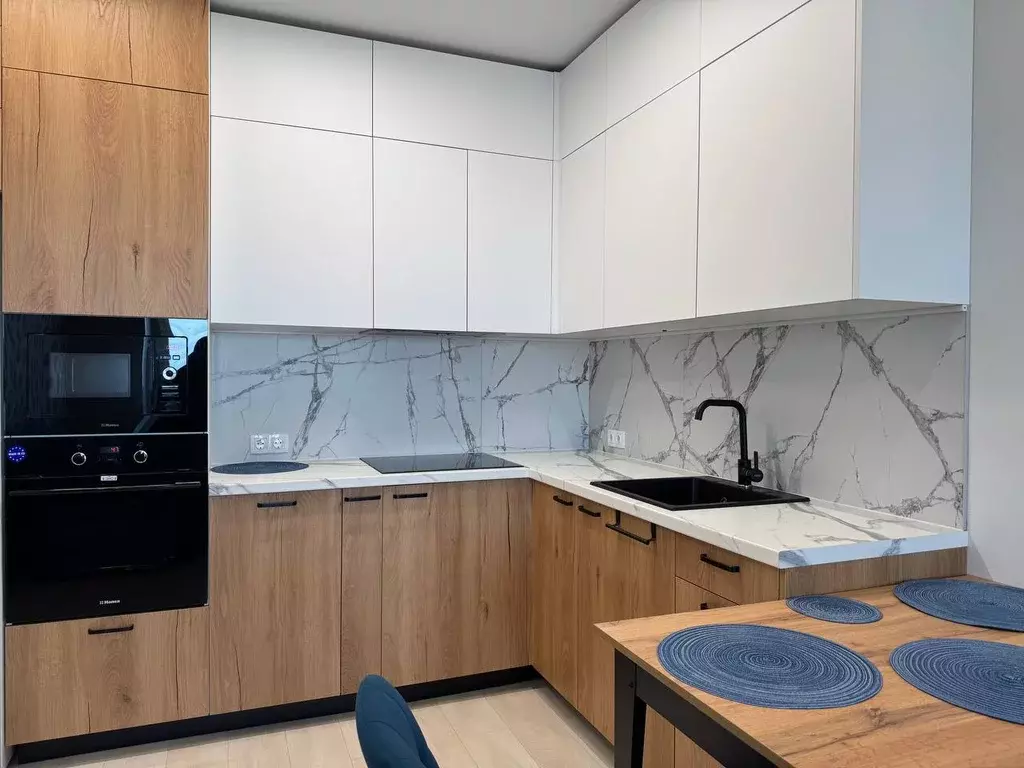 Продаётся 2-к квартира, 59.8 м - Фото 1