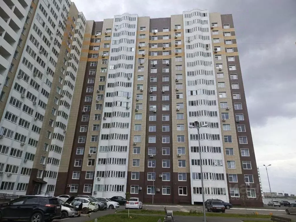 2-к кв. Оренбургская область, Оренбург Уральская ул., 2/24 (38.0 м) - Фото 0