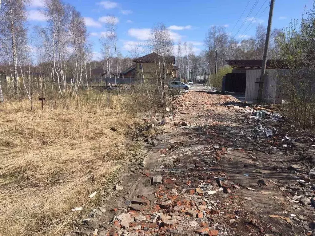 Участок в Тюменская область, Тюмень Медик СНТ, ул. Грибная, 756 (8.0 ... - Фото 1