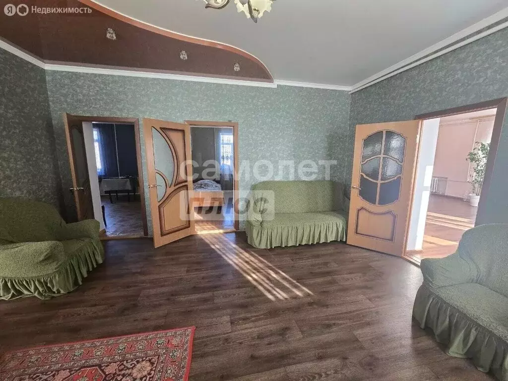 Дом в село Большой Хомутец, Центральная улица, 32 (140.9 м) - Фото 2