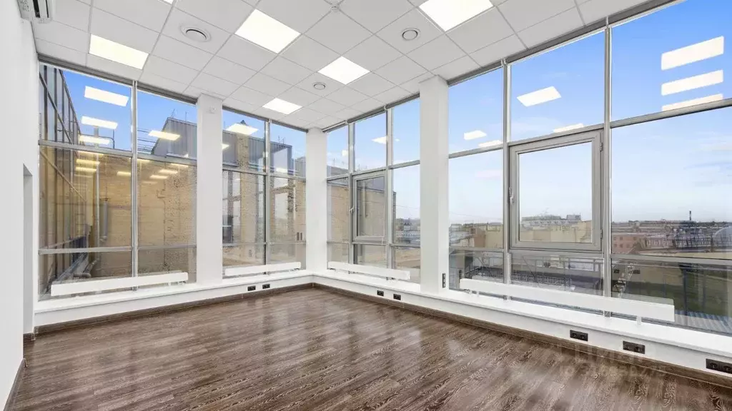 Офис в Санкт-Петербург 2-я Советская ул., 7 (438 м) - Фото 2