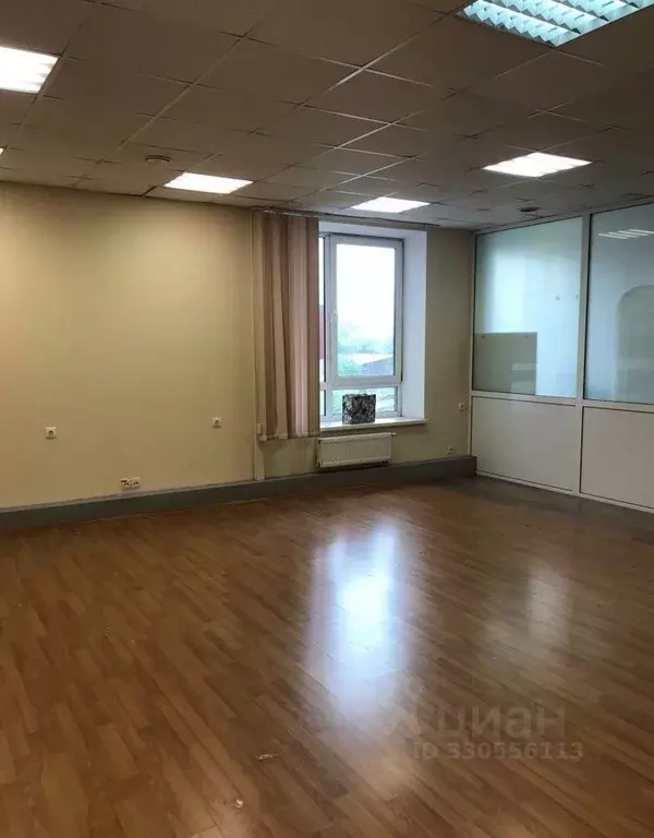 Офис в Свердловская область, Екатеринбург ул. Карьерная, 2 (39 м) - Фото 1