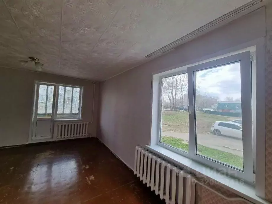 1-к кв. Пермский край, Березники ул. Парижской Коммуны, 3 (35.6 м) - Фото 2