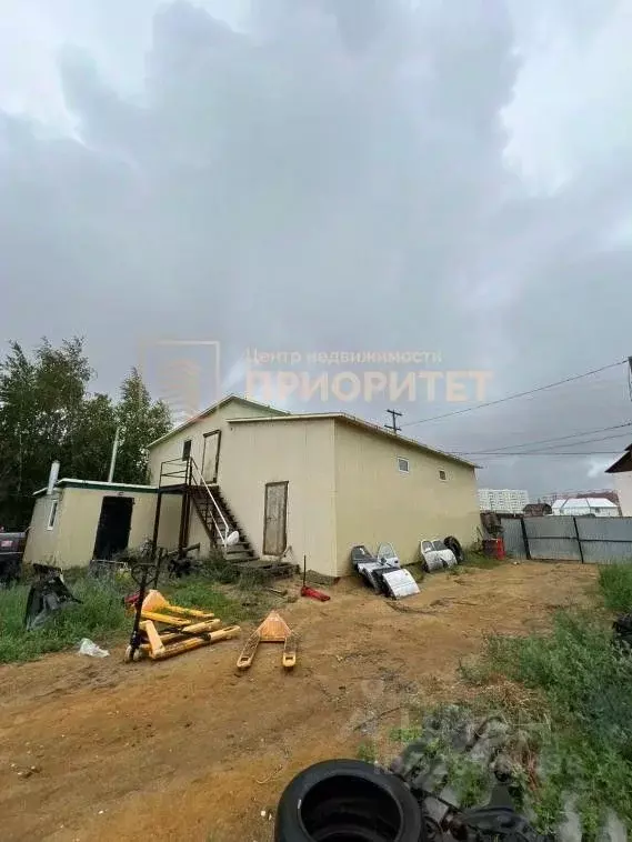 Дом в Саха (Якутия), Якутск ул. Стрекаловского, 16 (230 м) - Фото 1