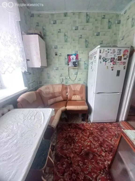 2-комнатная квартира: село Омутинское, улица 2-й Микрорайон, 5 (42 м) - Фото 2