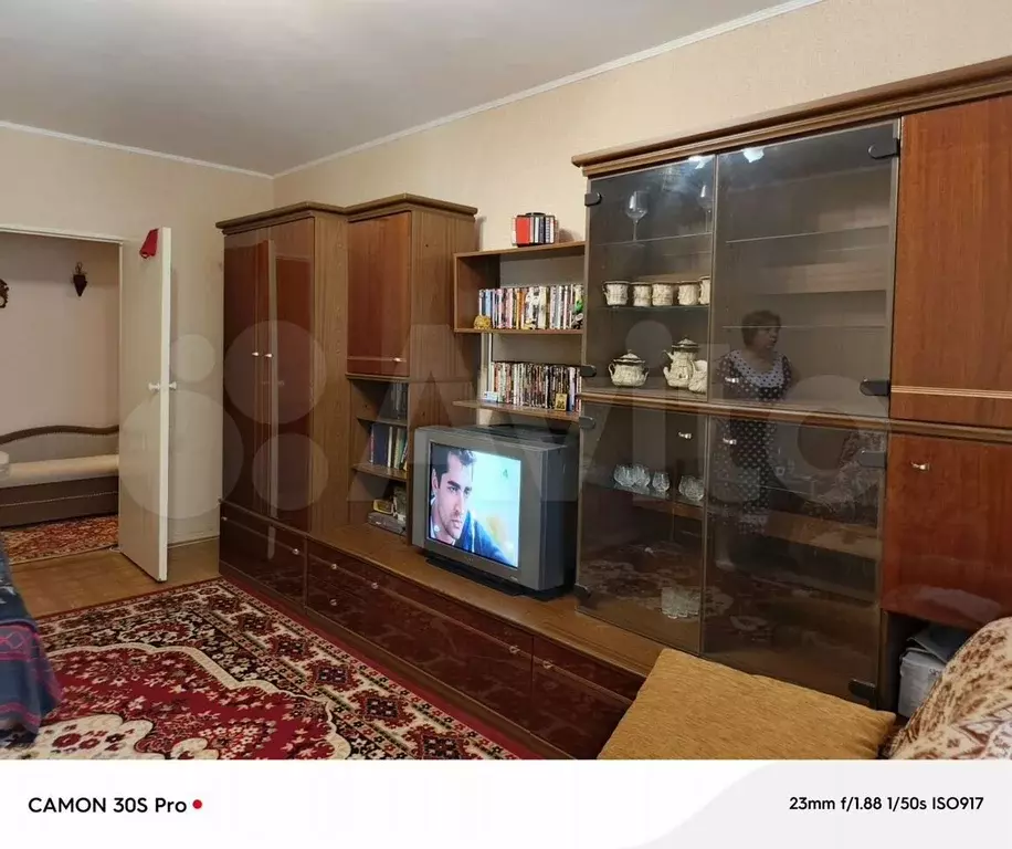 2-к. квартира, 55 м, 1/9 эт. - Фото 1