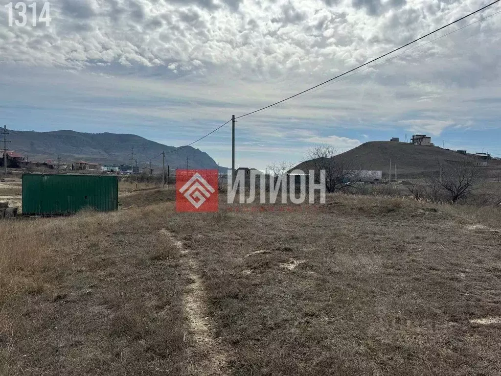 Участок в Крым, Судак городской округ, с. Миндальное  (6.0 сот.) - Фото 1