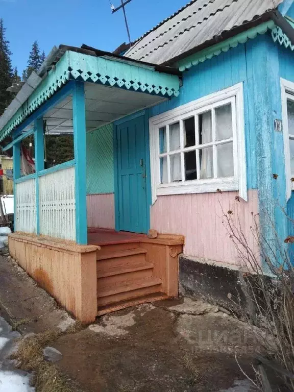 Дом в Иркутская область, Усть-Кутское муниципальное образование, ... - Фото 1