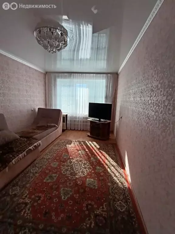 3-комнатная квартира: Орск, Братская улица, 56А (62.3 м) - Фото 0