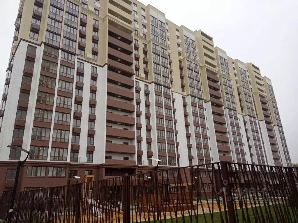 3-к кв. Пензенская область, Пенза ул. Шмидта, 24 (49.1 м) - Фото 0