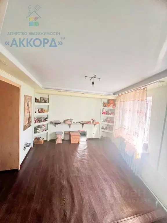 2-к кв. Алтайский край, Барнаул Парковая ул., 8А (40.0 м) - Фото 0