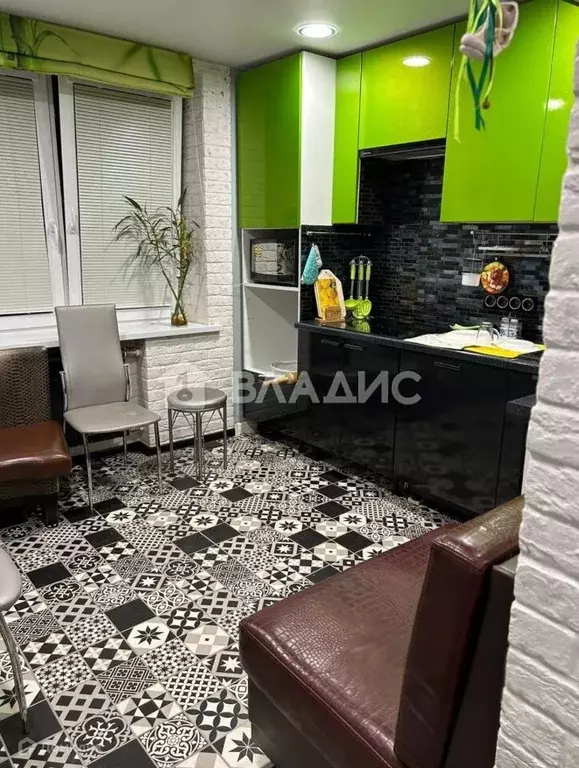 Продаётся 2-к квартира, 71.2 м - Фото 0