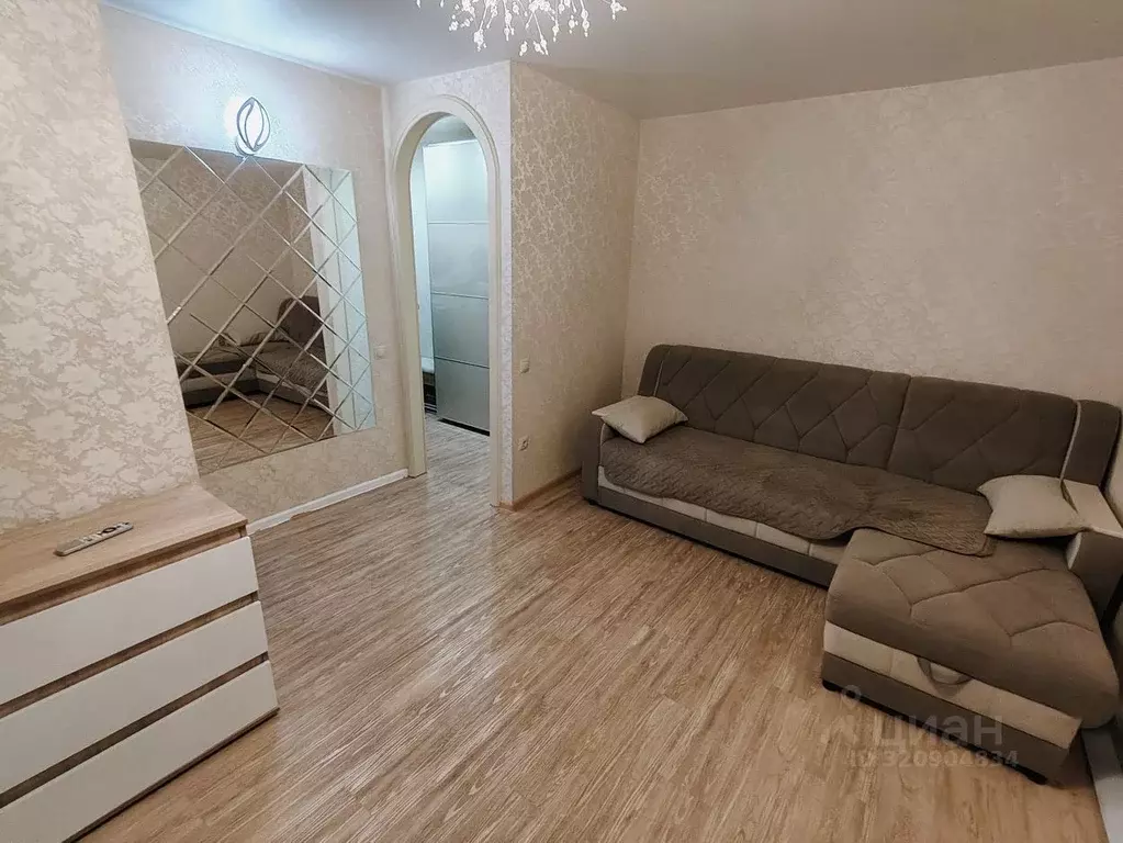 1-к кв. Новосибирская область, Новосибирск ул. Кошурникова, 5 (31.0 м) - Фото 0