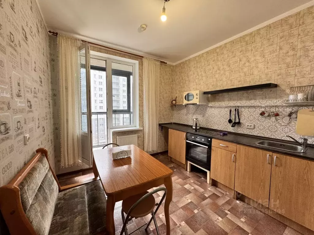 1-к кв. Санкт-Петербург ул. Русановская, 17к1 (40.5 м) - Фото 0