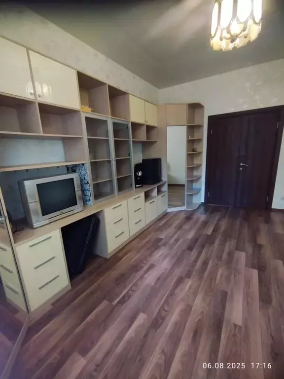 Продается комната в 3-комнатной квартире - Фото 2