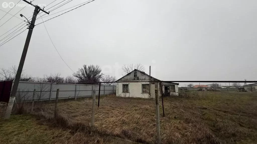 Дом в Журавлёвское сельское поселение, село Сумское, Центральная улица ... - Фото 1