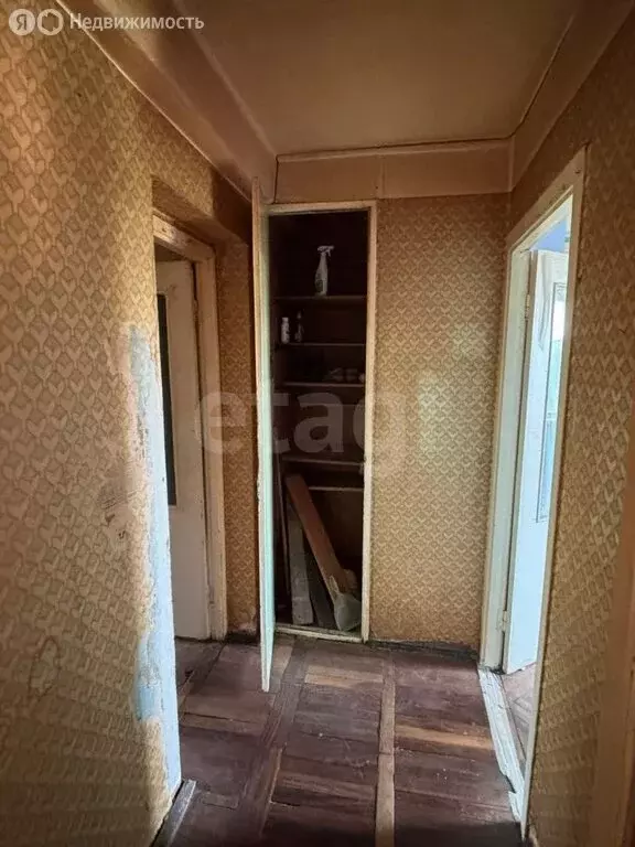 3-комнатная квартира: Санкт-Петербург, Бассейная улица, 83 (58 м) - Фото 1