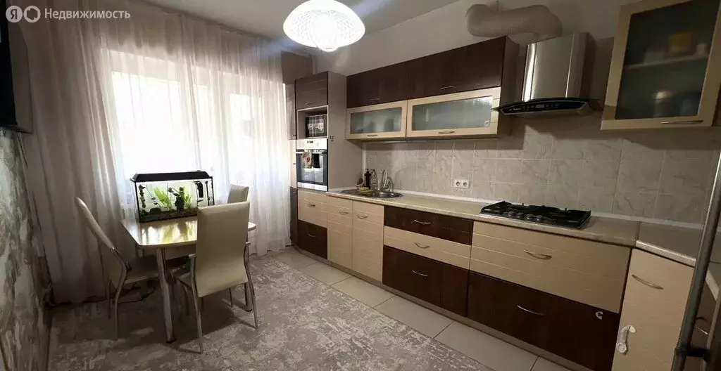 2-комнатная квартира: Энгельс, Степная улица, 35А (60 м) - Фото 1