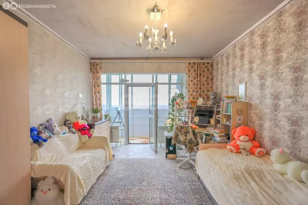2-комнатная квартира: Ангарск, 18-й микрорайон, 20 (62 м) - Фото 1