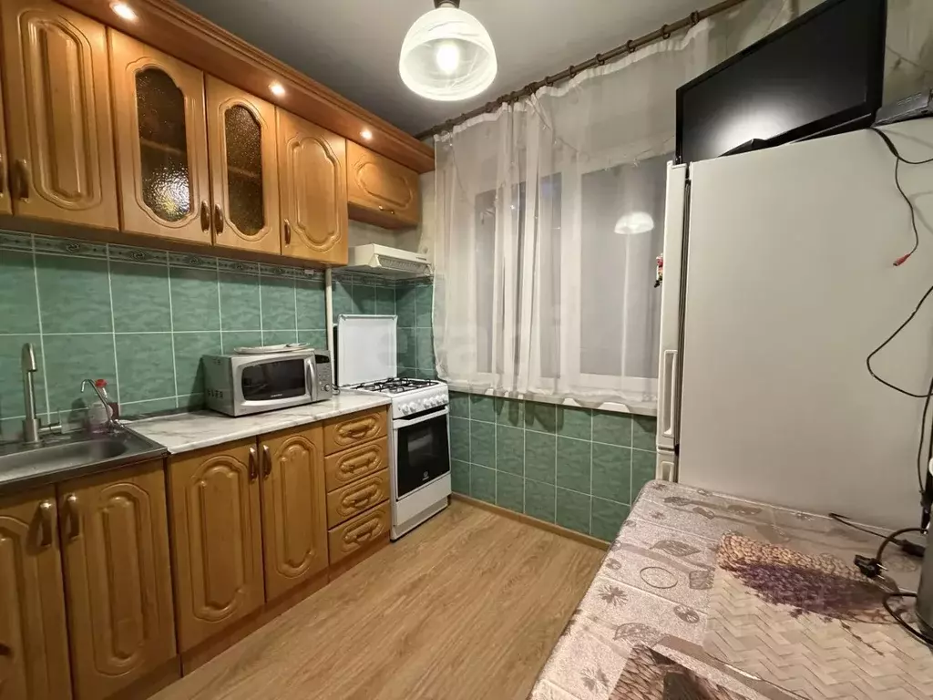 2-к кв. Белгородская область, Белгород ул. Победы, 83 (45.5 м) - Фото 1