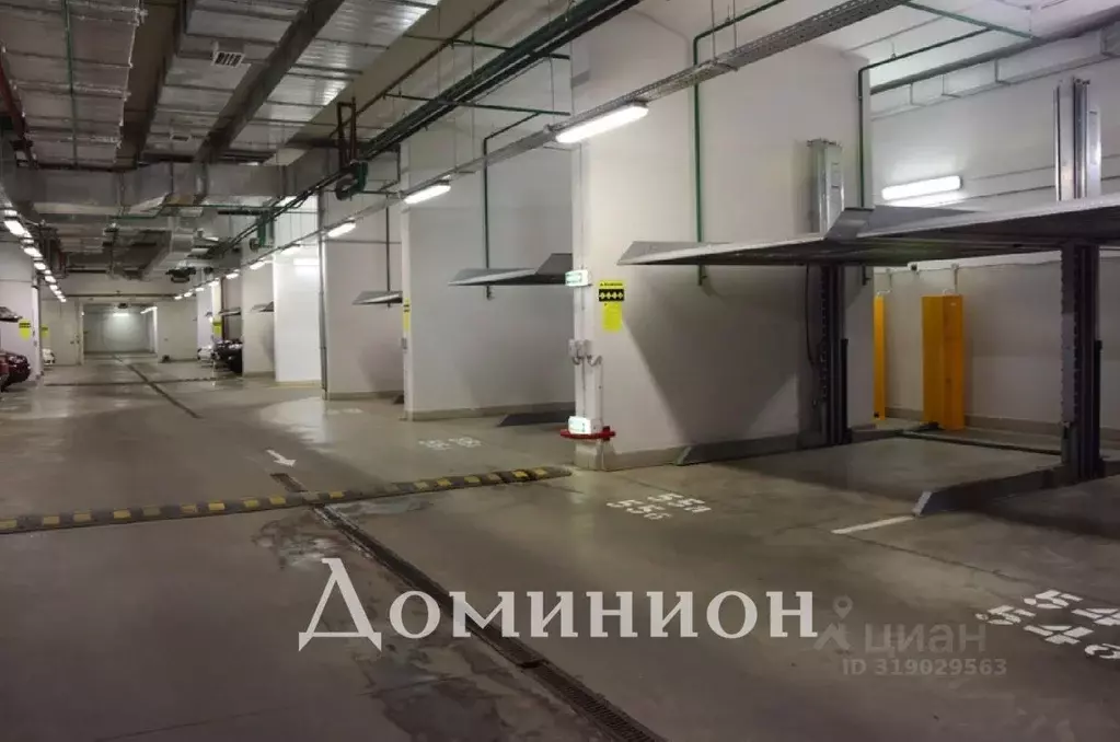 Гараж в Москва Ломоносовский просп., 25к3 (18 м) - Фото 1