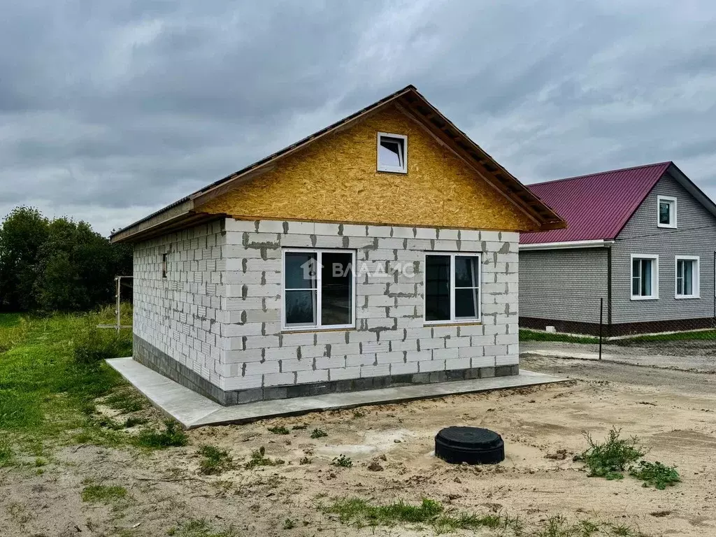 Дом в Белгородская область, Старооскольский городской округ, с. ... - Фото 2